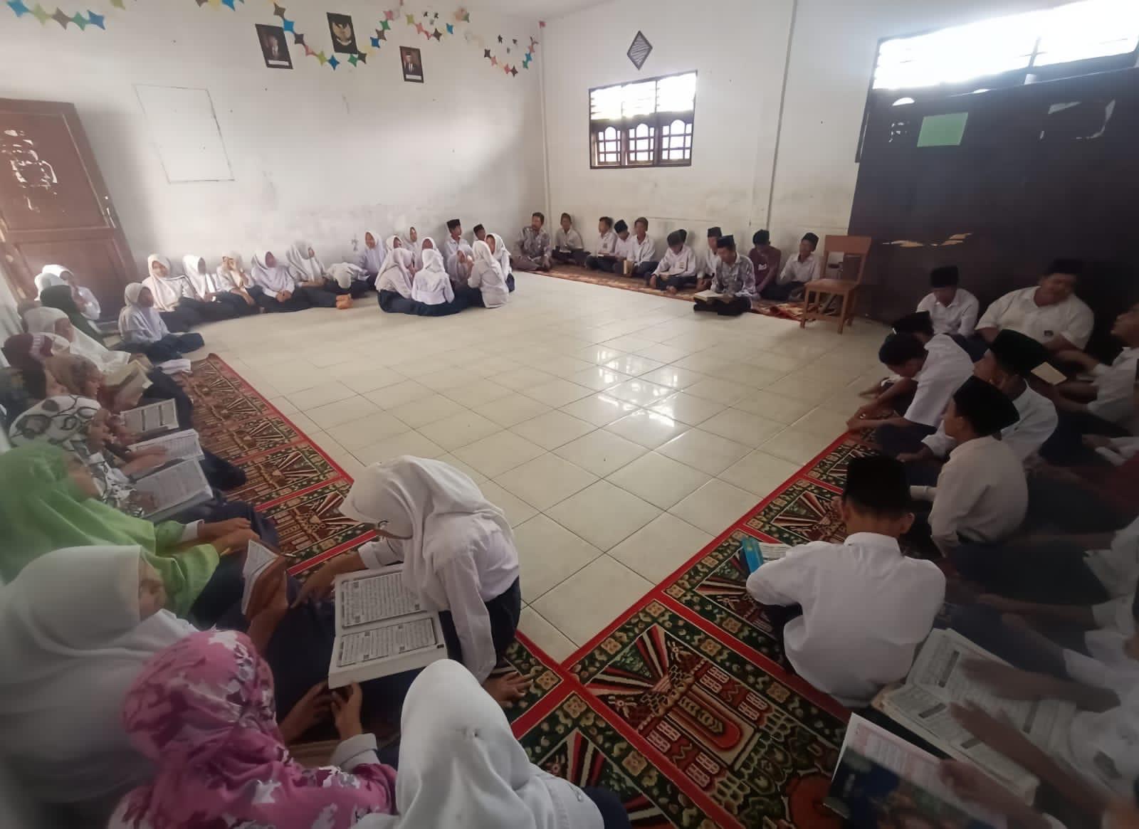 Khataman Al-Qur'an SMP IT